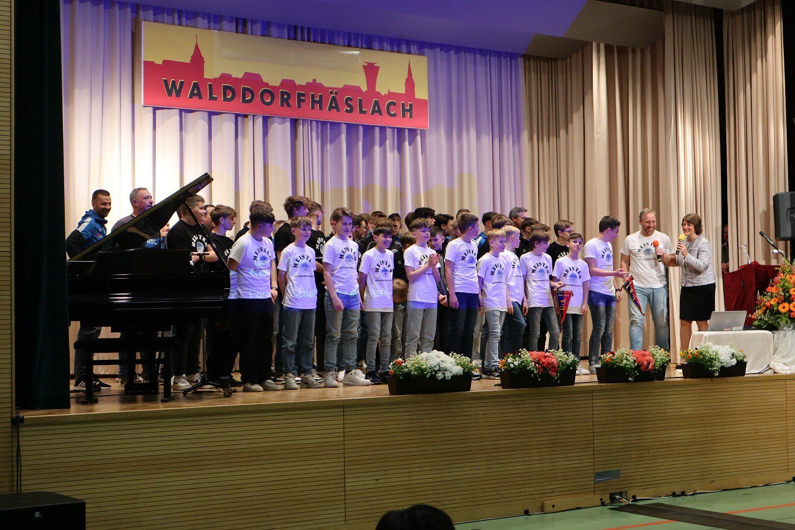 Meistermannschaften beim Frühjahrsempfang 2023