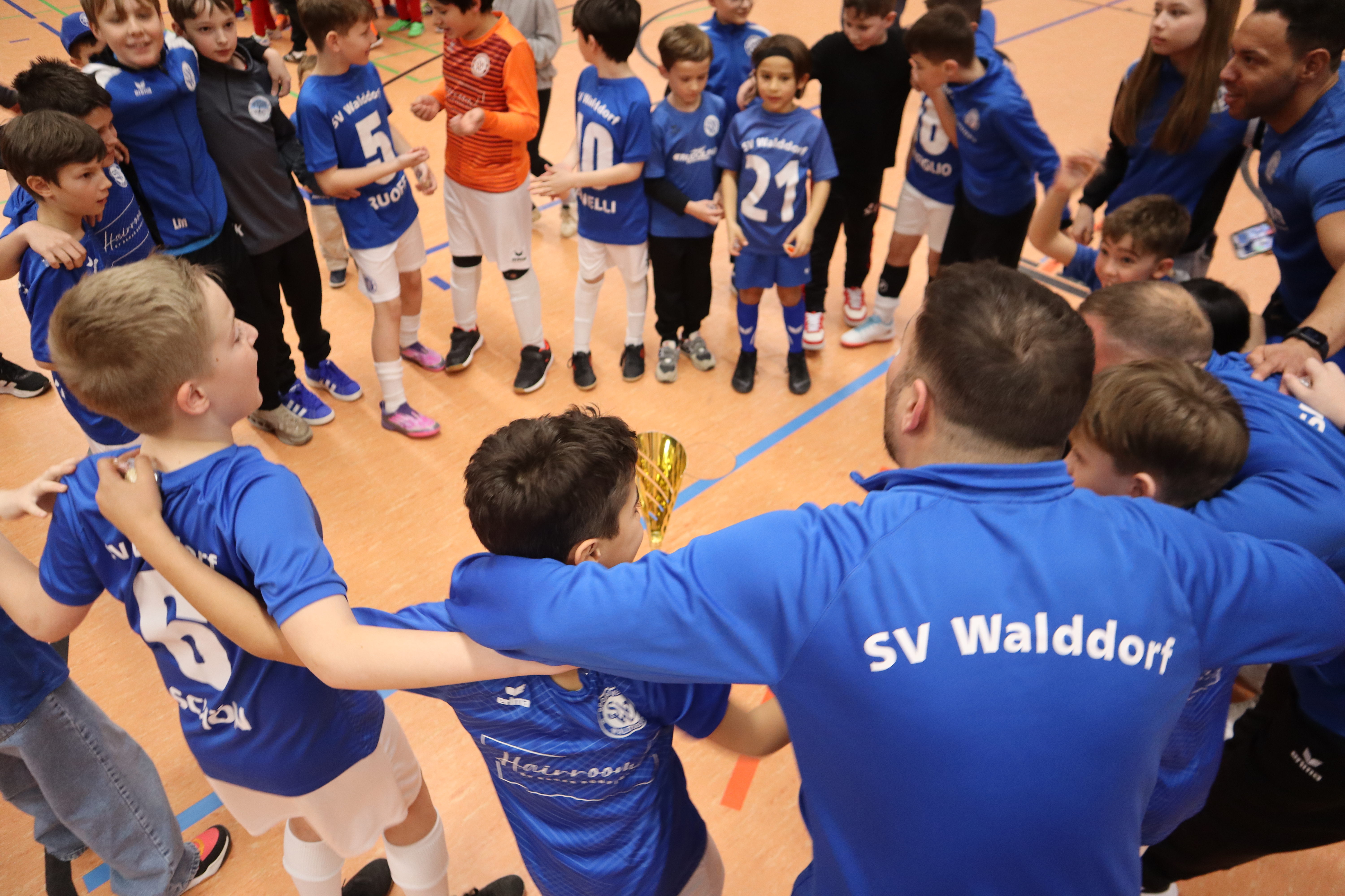 So sehen Sieger aus, Schalalalalaaa!